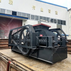 雙齒輥破碎機(jī)-狼牙齒輥破碎機(jī)價(jià)格-齒輥式破碎機(jī)圖片/視頻/原理型號